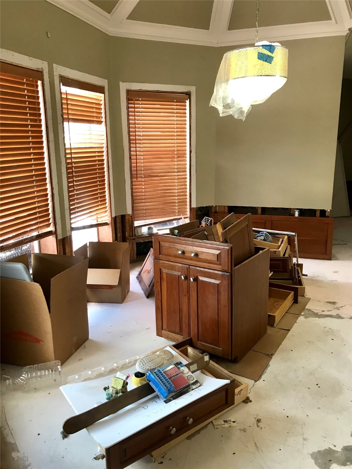 1616 Milian Circle Sweeny, TX 77480 - Photo 17 of 49 a living room with furniture and a table