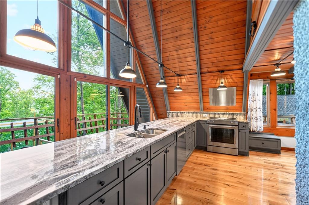 927 Wilkins Hollow Road Addison, PA 15411 - Photo 19 of 50