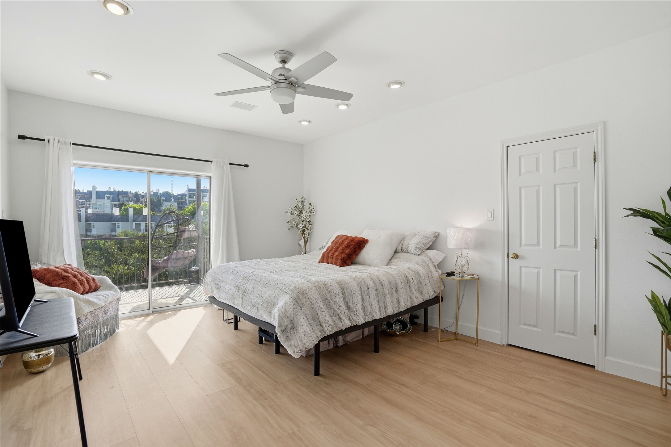 2918 Ranch Road 620 North, Unit G127 Austin, TX 78734 - Photo 5 of 38