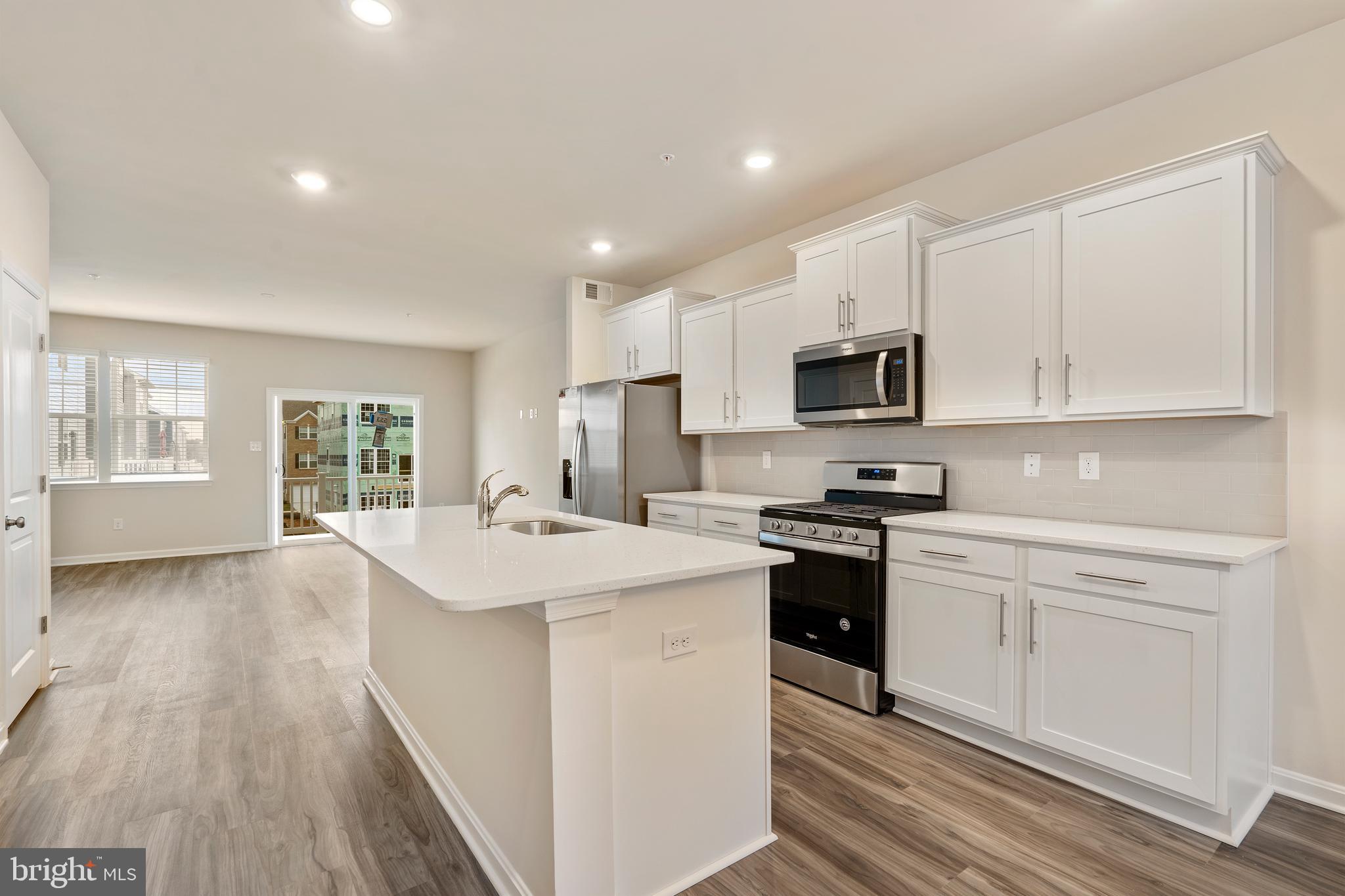 7106 Delegate Place Frederick, MD 21703 - Photo 5 of 33 Kitchen