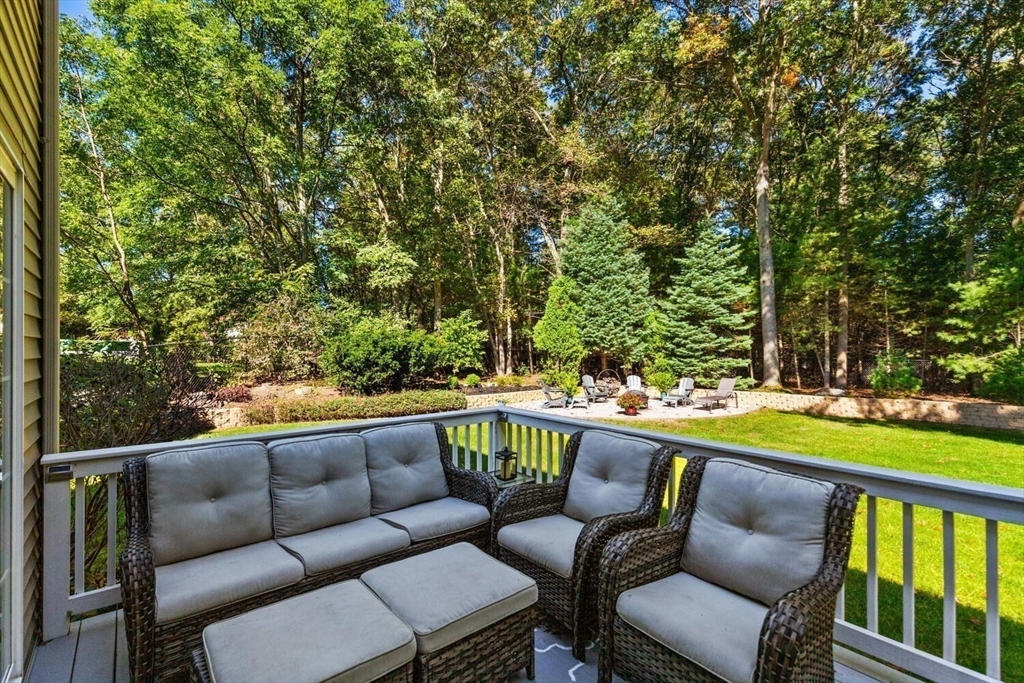 104 Ridgewood Drive Taunton, MA 02780 - Photo 19 of 40