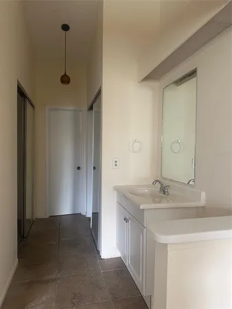 $1,950 | Undisclosed Address, Orlando, FL 32811