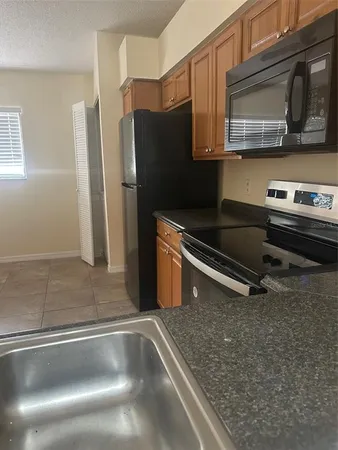 $1,950 | Undisclosed Address, Orlando, FL 32811