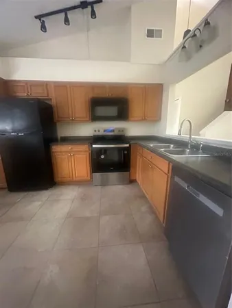 $1,950 | Undisclosed Address, Orlando, FL 32811