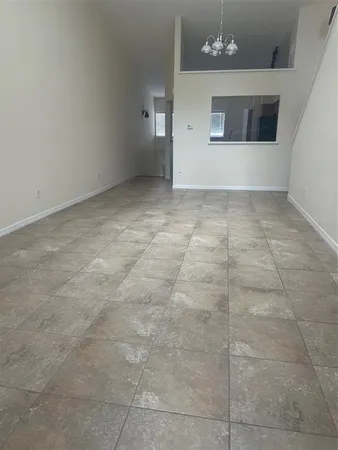 $1,950 | Undisclosed Address, Orlando, FL 32811
