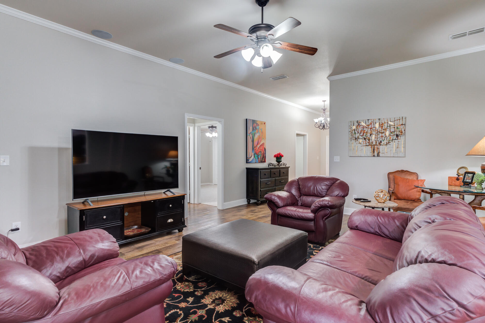 5727 109th Street Lubbock, TX 79424 - Photo 10 of 45 DSC06339_40_41_42_43