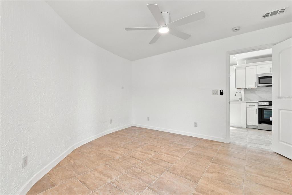 2881 Gentian Road Venice, FL 34293 - Photo 20 of 24 Gallery Image 20