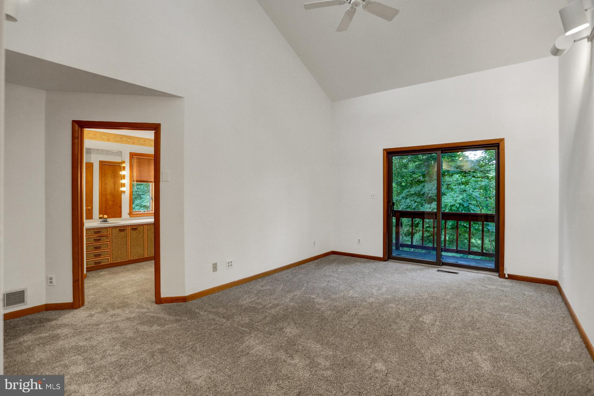 8 Tully Lane Reading, PA 19601 - Photo 16 of 37