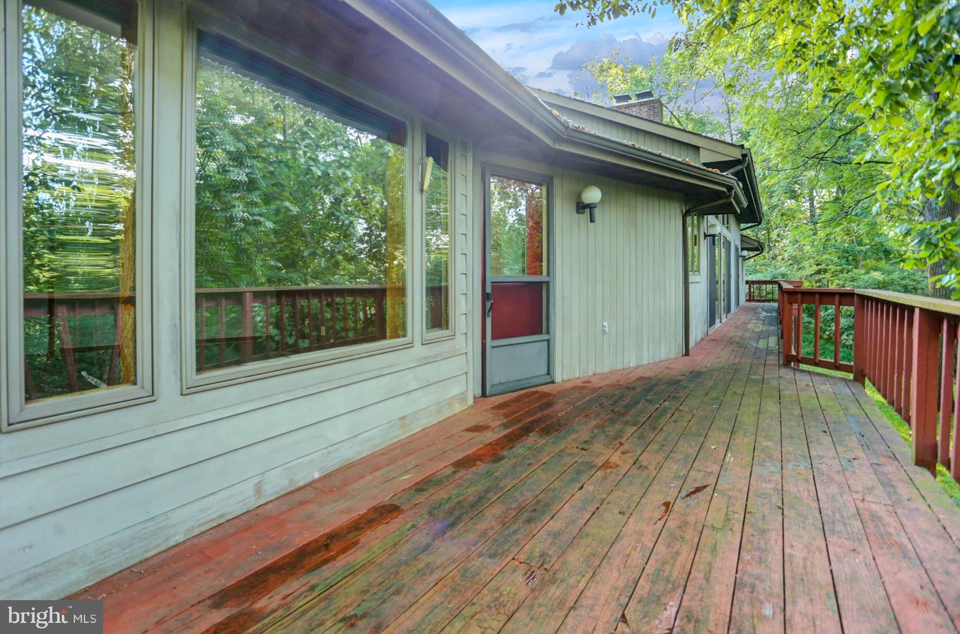 8 Tully Lane Reading, PA 19601 - Photo 33 of 37