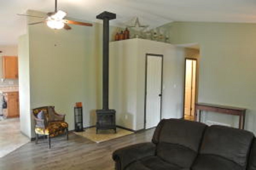 2410 Solar Loop Road Chewelah, WA 99109 - Photo 3 of 13