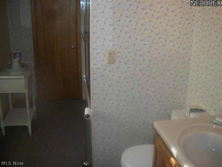 1317 Cherry Road Northwest Massillon, OH 44647 - Photo 8 of 9 Gallery Image 8