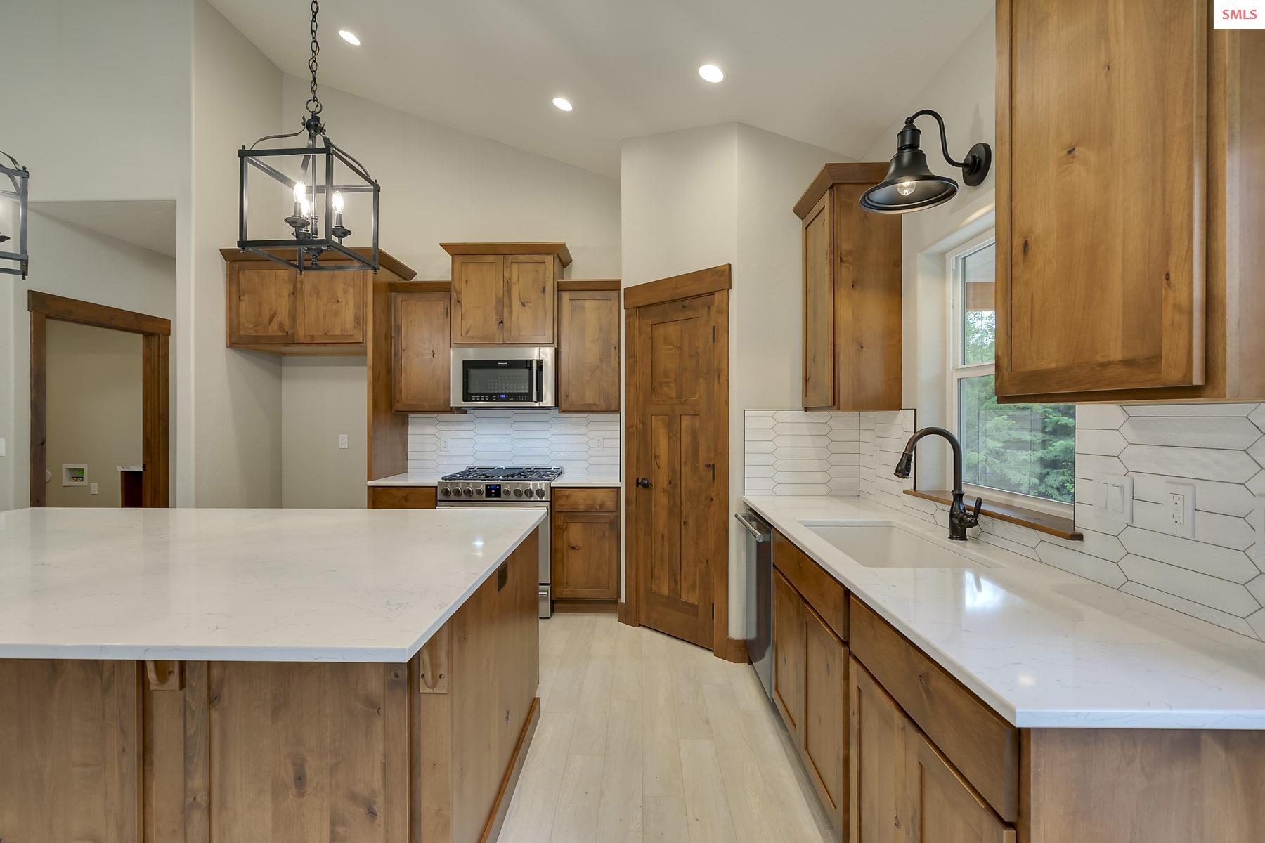 L1-b8 North Eclipse Road Rathdrum, ID 83858 - Photo 16 of 33