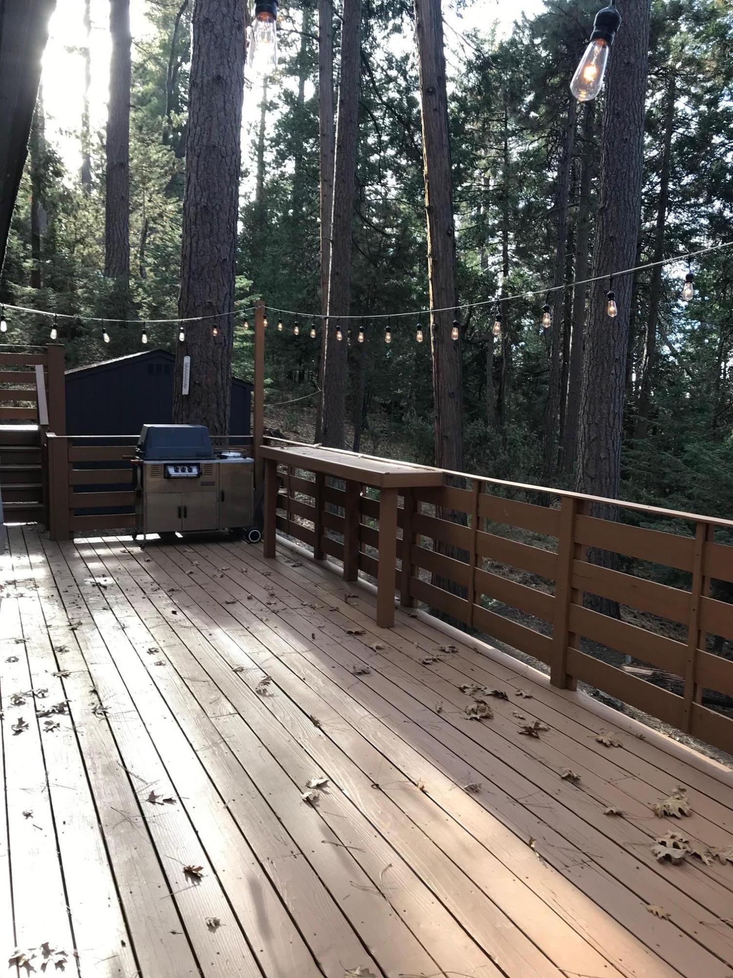52760 Pine Ridge Road Idyllwild, CA 92549 - Photo 35 of 41 a view of sitting area on deck