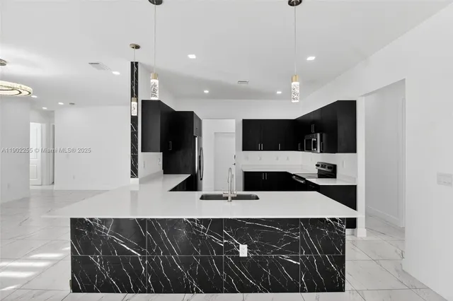 $4,950 | 13284 Southwest 228th Street, Miami, FL 33170