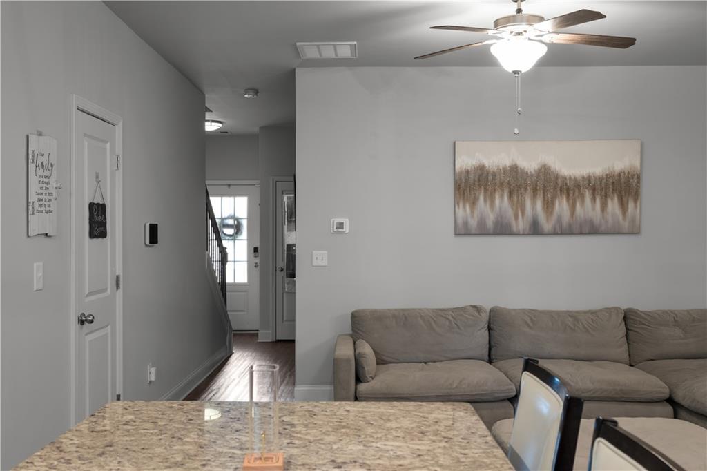 6260 Trickle Bend Atlanta, GA 30349 - Photo 14 of 43