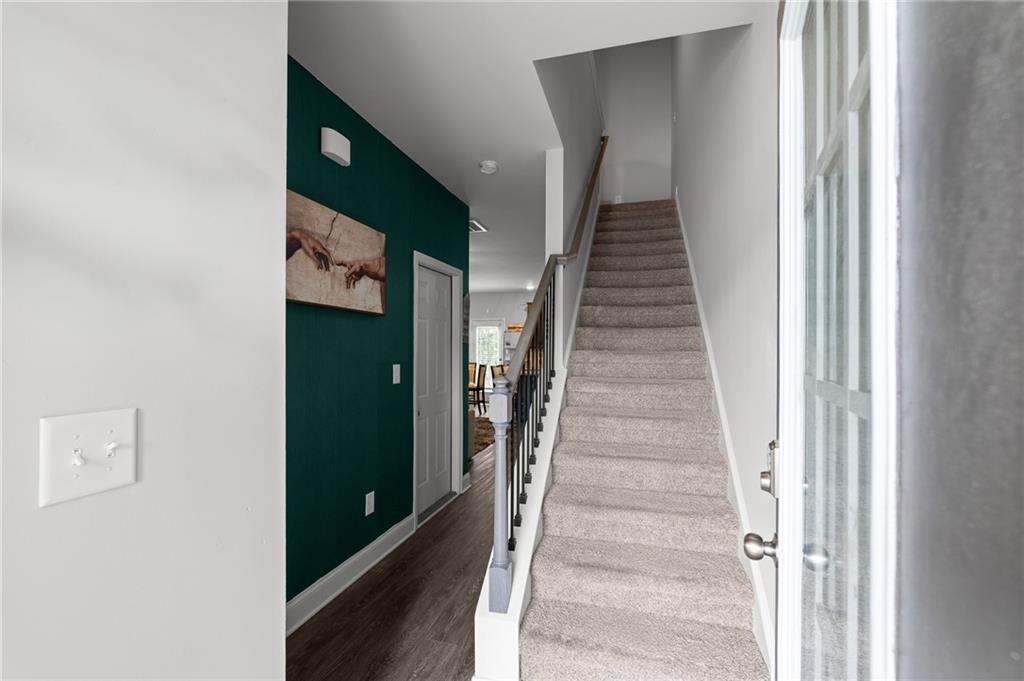 6260 Trickle Bend Atlanta, GA 30349 - Photo 2 of 43