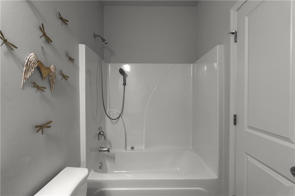 6260 Trickle Bend Atlanta, GA 30349 - Photo 39 of 43