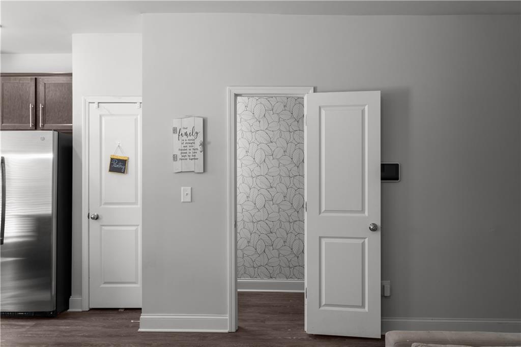 6260 Trickle Bend Atlanta, GA 30349 - Photo 6 of 43