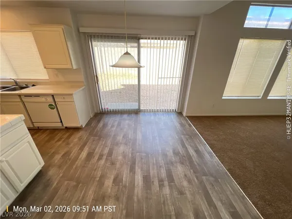 $2,001 | 3319 Syvella Court, Las Vegas, NV 89117