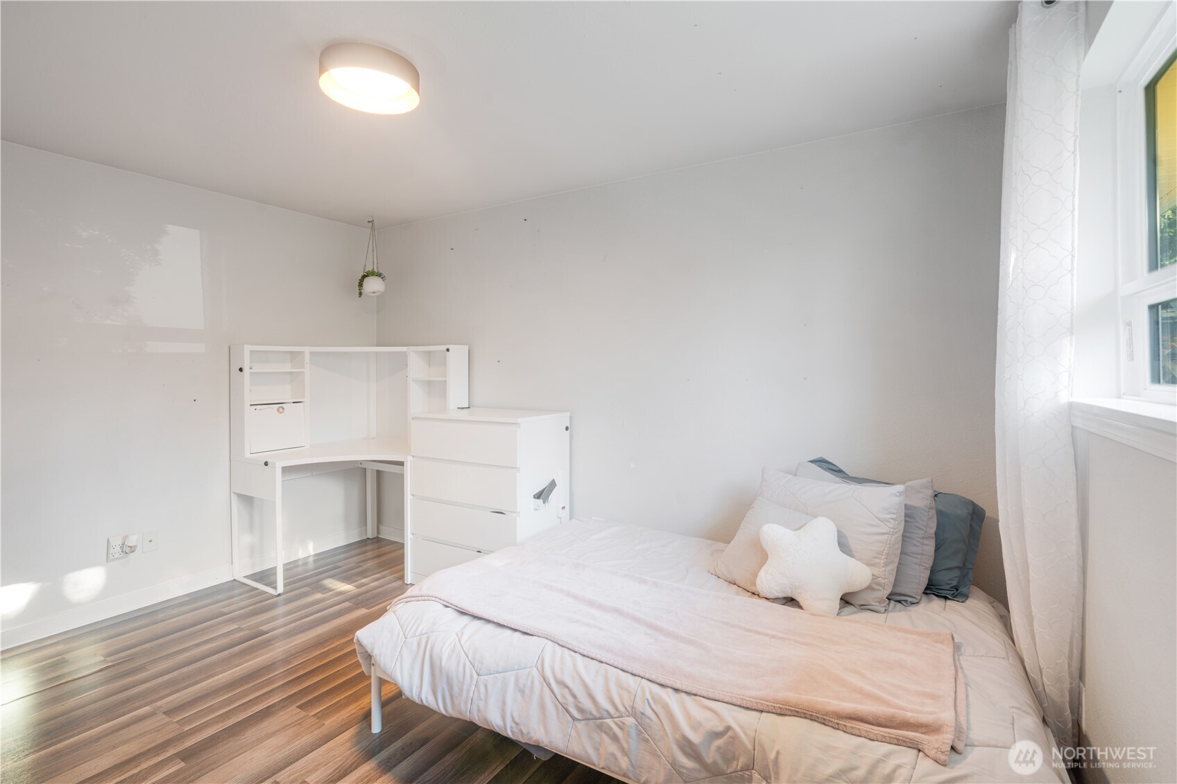 103 91st Avenue Southeast Lake Stevens, WA 98258 - Photo 14 of 26