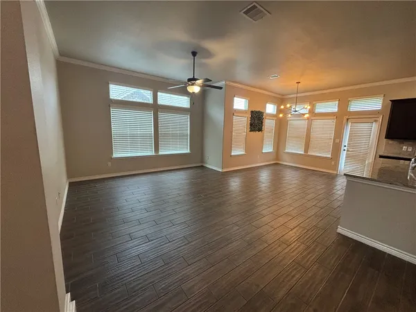 $2,500 | 7206 Bryson Way, Corpus Christi, TX 78414