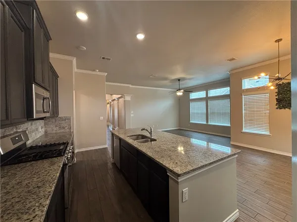 $2,500 | 7206 Bryson Way, Corpus Christi, TX 78414
