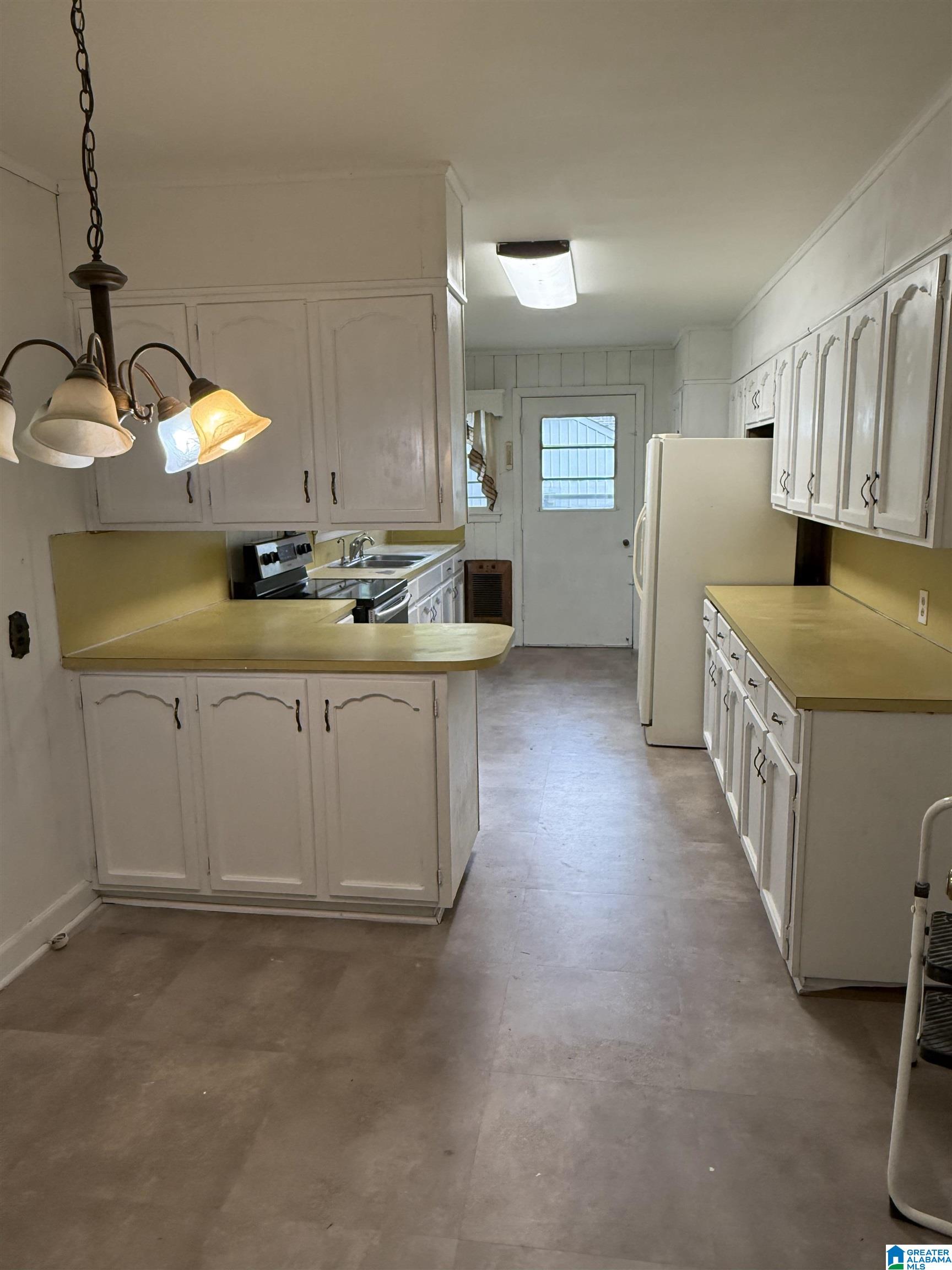 107 Hillside Road Bessemer, AL 35020 - Photo 14 of 19