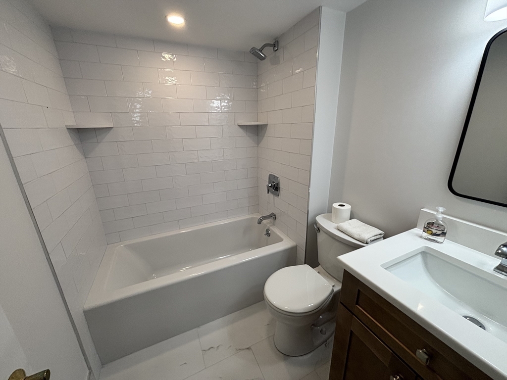 346 Neponset Street, Unit D Canton, MA 02021 - Photo 8 of 12