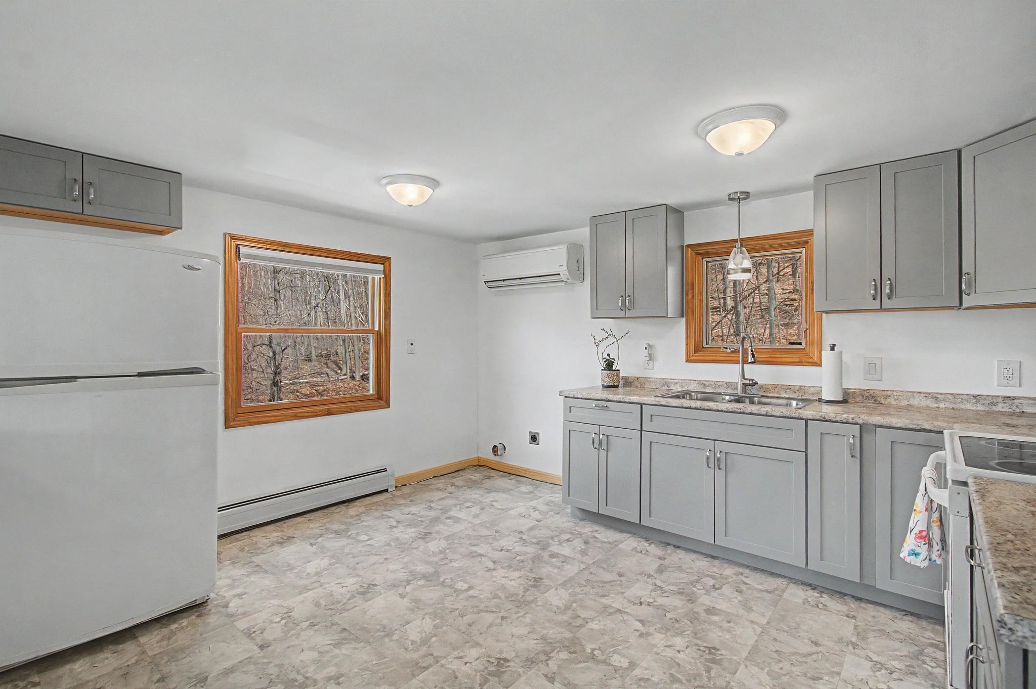 541 Sand Road Colchester, VT 05446 - Photo 26 of 53