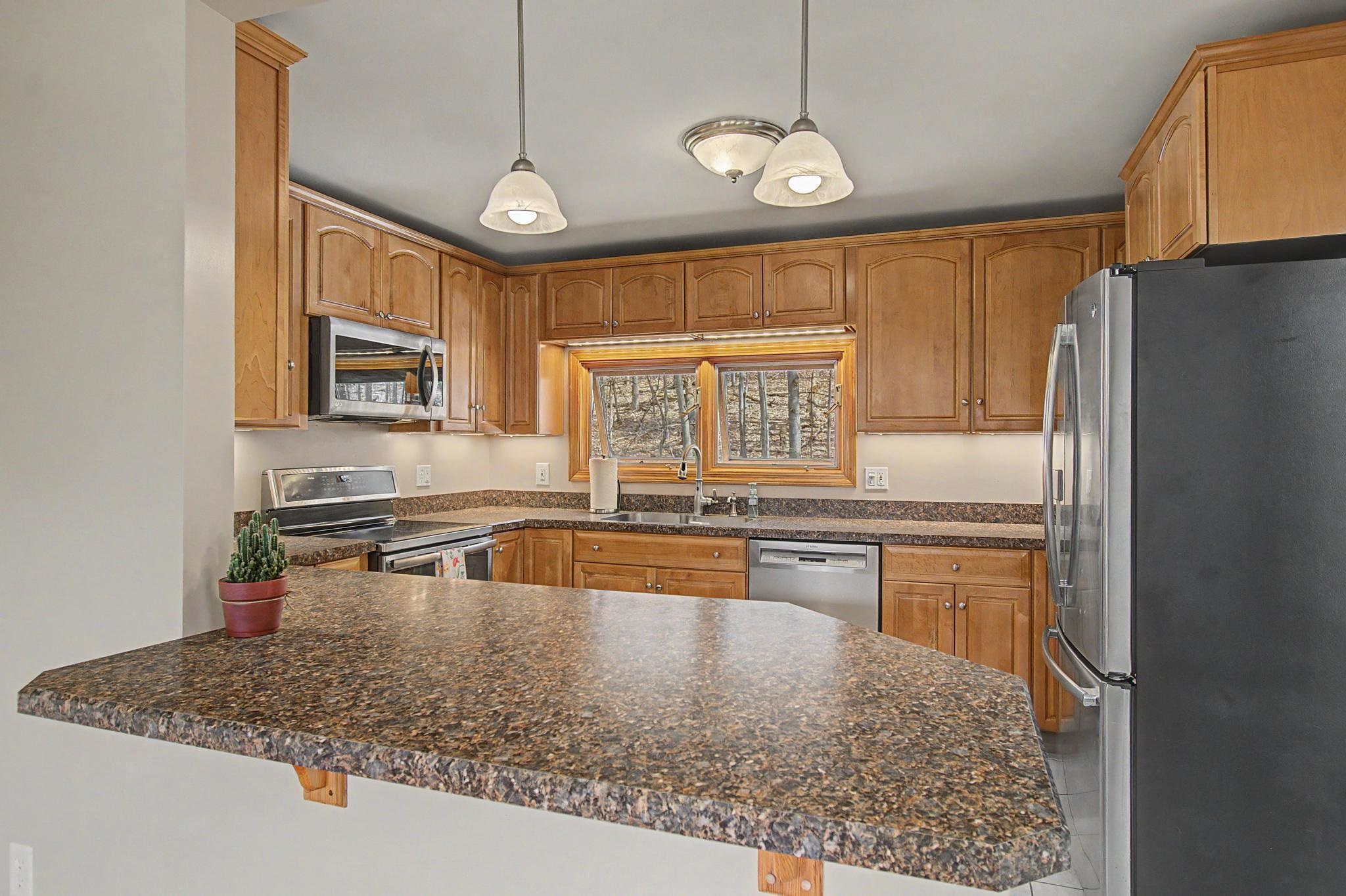 541 Sand Road Colchester, VT 05446 - Photo 9 of 53