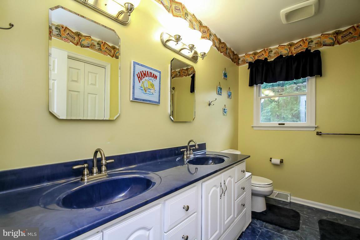 2702 Pemberton Ridge Baldwin, MD 21013 - Photo 28 of 30 Bedroom Level Hall Bath