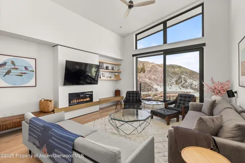 $4,395,000 | 119 Wood Road, Unit 604, Snowmass Village, CO 81615