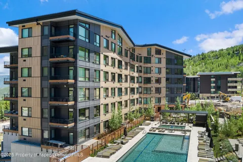 $4,395,000 | 119 Wood Road, Unit 604, Snowmass Village, CO 81615