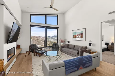 $4,395,000 | 119 Wood Road, Unit 604, Snowmass Village, CO 81615