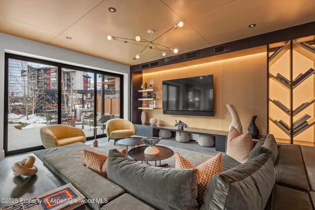 $4,395,000 | 119 Wood Road, Unit 604, Snowmass Village, CO 81615