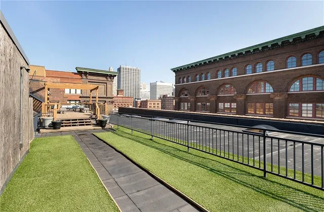 $149,000 | 308 West 8th Street, Unit 505, Kansas City, MO 64105