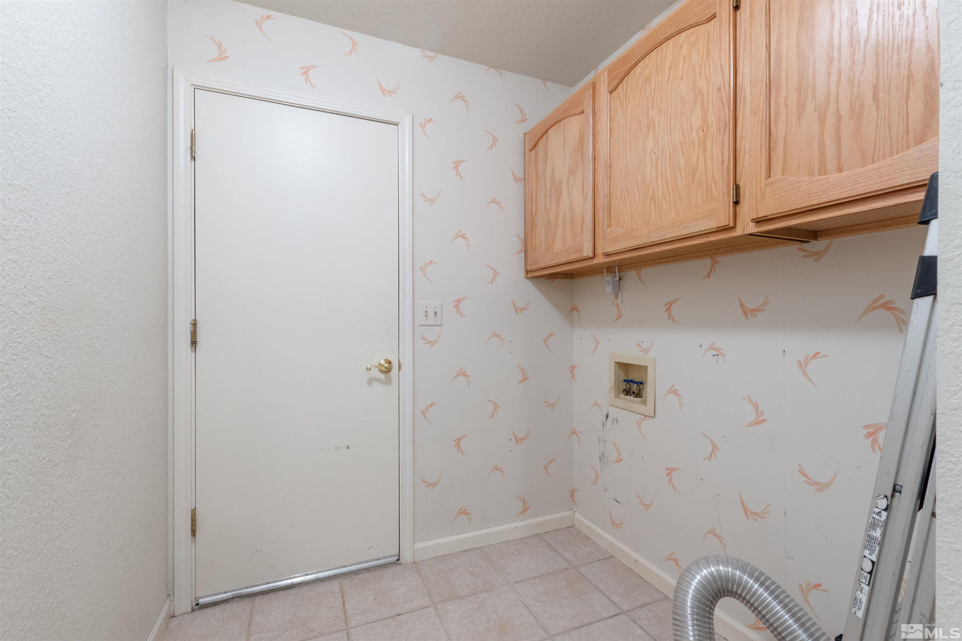 575 Cliff View Drive Reno, NV 89523 - Photo 24 of 33