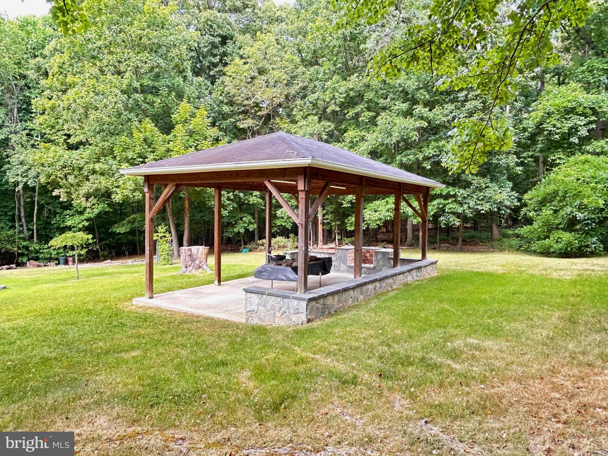 3906 Oaklawn Road Fort Washington, MD 20744 - Photo 3 of 39 Pavillion