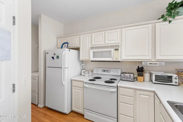 $199,900 | 881 Great Egret Circle Southwest, Unit 5, Sunset Beach, NC 28468