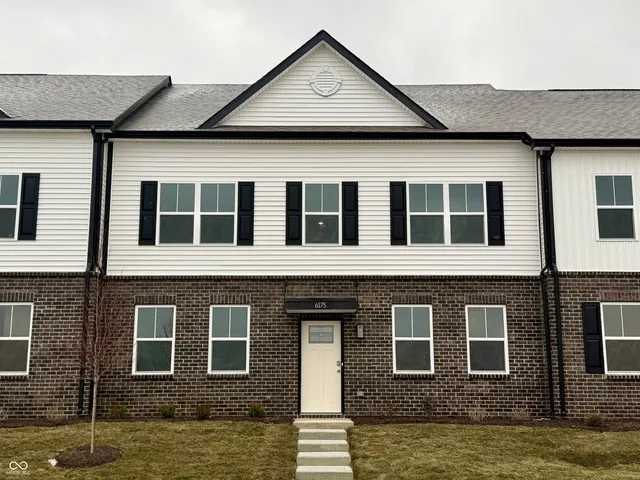 $284,900 | 6175 Rhinecliff Drive, Whitestown, IN 46075