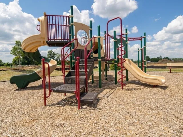 $284,900 | 6175 Rhinecliff Drive, Whitestown, IN 46075