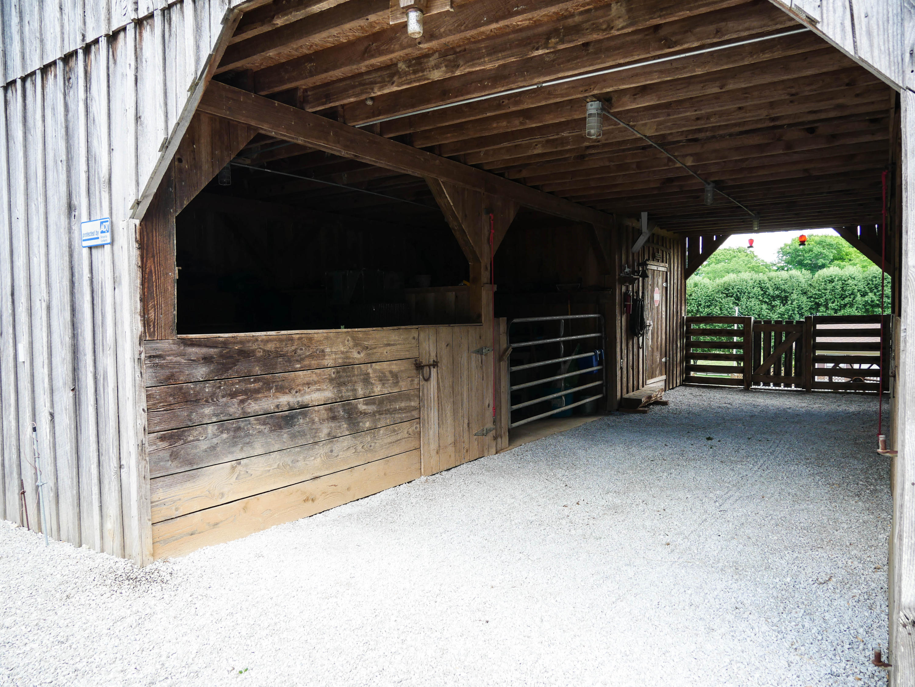 377 Sinking Springs Road Clinton, TN 37716 - Photo 14 of 38 P1040124