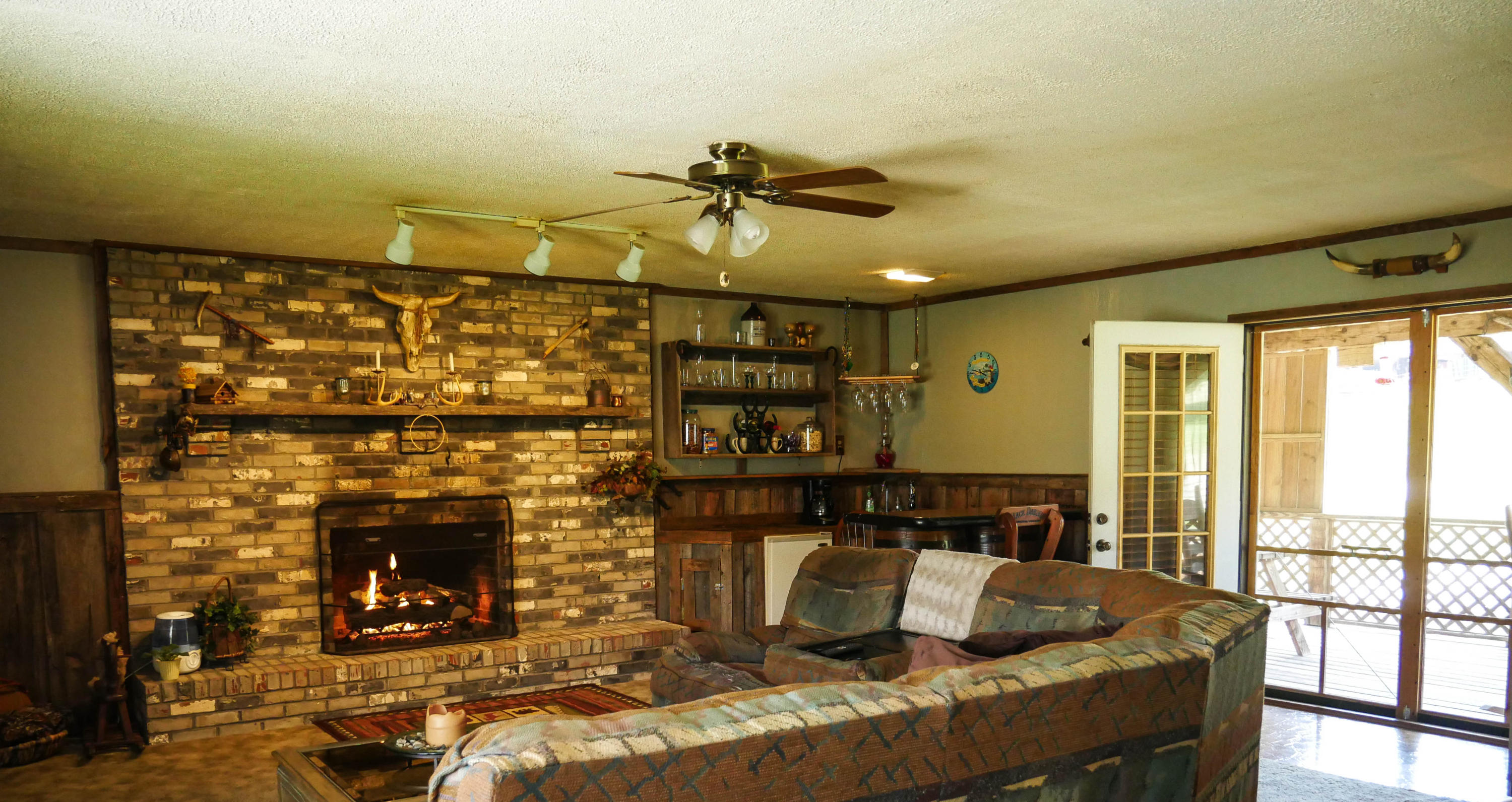 377 Sinking Springs Road Clinton, TN 37716 - Photo 36 of 38 P1030125