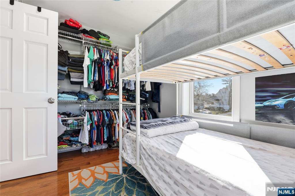 42 South Demarest Avenue Bergenfield, NJ 07621 - Photo 20 of 39 a view of a living room