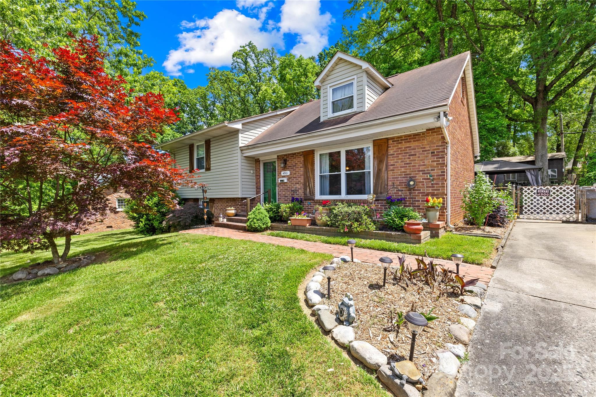 4901 White Oak Road Charlotte, NC 28210 - Photo 4 of 22 Gallery Image 4