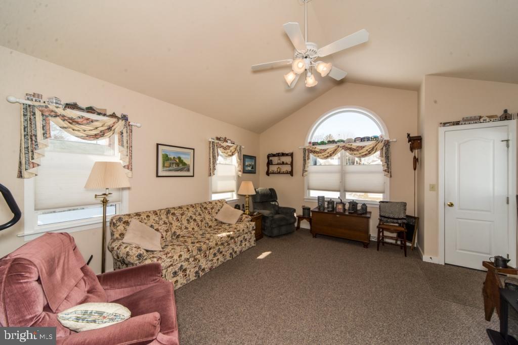 33 East Lemon Street Lititz, PA 17543 - Photo 11 of 25 Gallery Image 11
