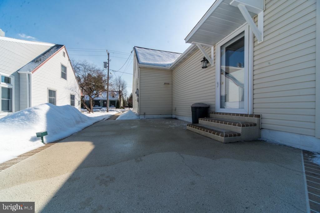 33 East Lemon Street Lititz, PA 17543 - Photo 22 of 25 Gallery Image 22