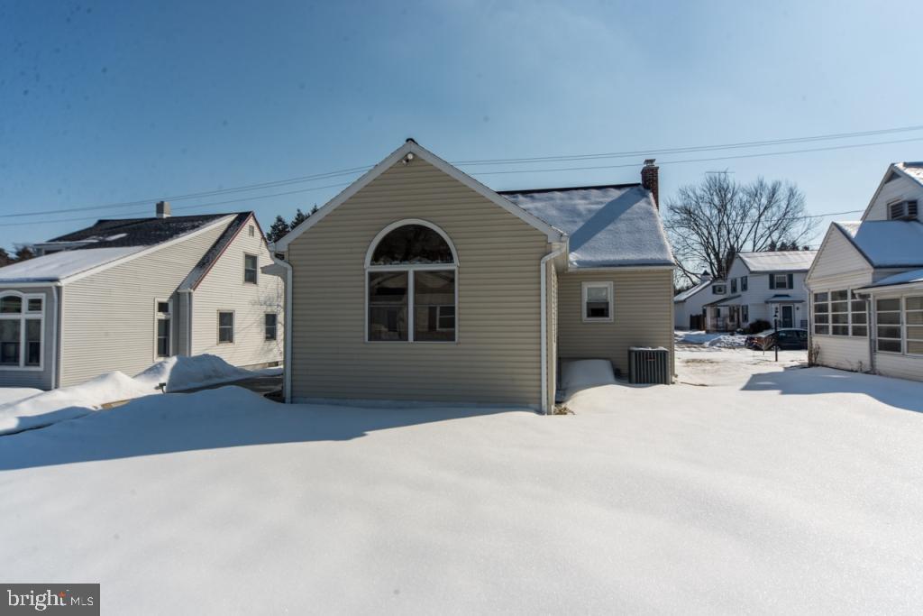33 East Lemon Street Lititz, PA 17543 - Photo 25 of 25 Gallery Image 25