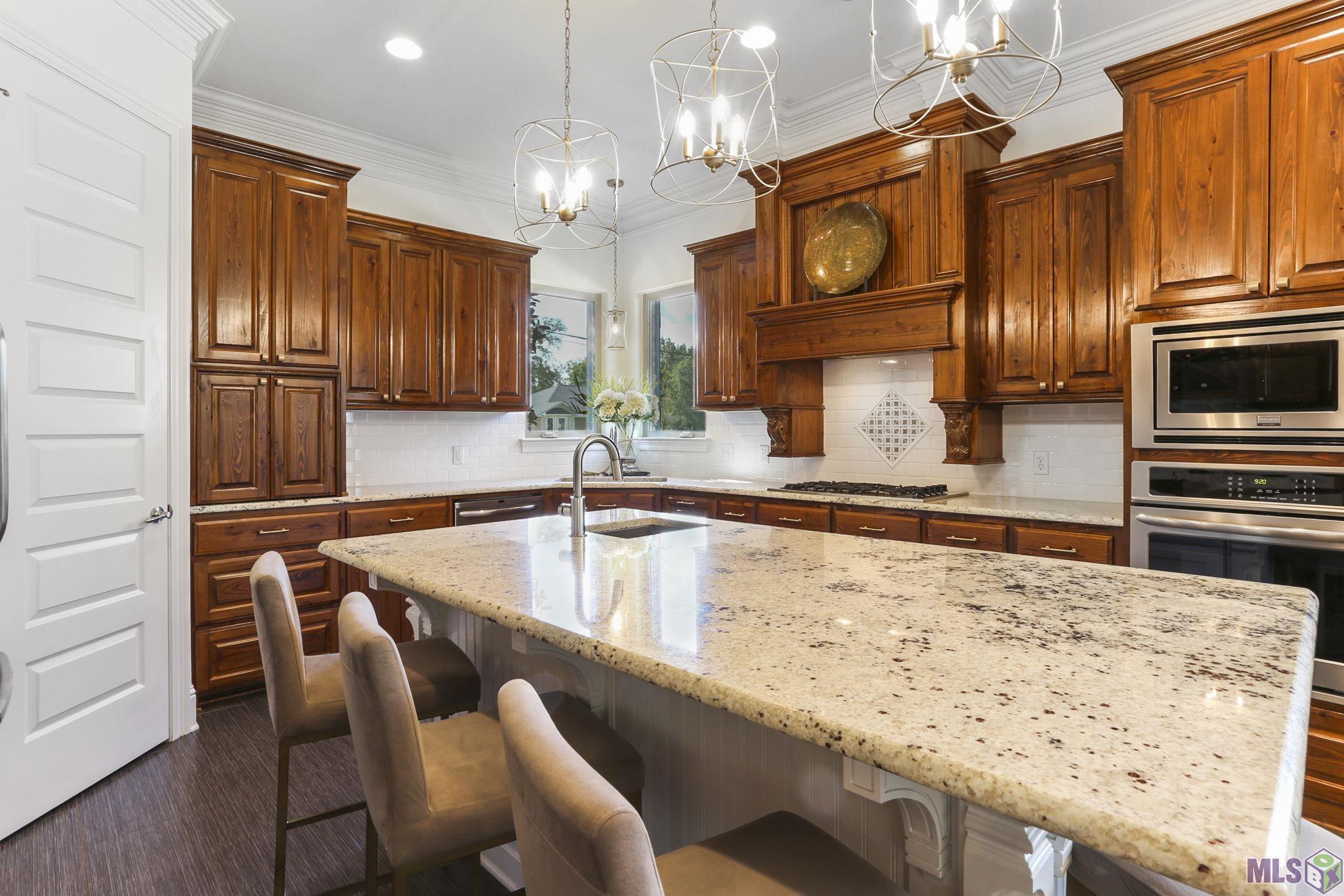 13517 Crawford Road Gonzales, LA 70737 - Photo 10 of 17 Gallery Image 10