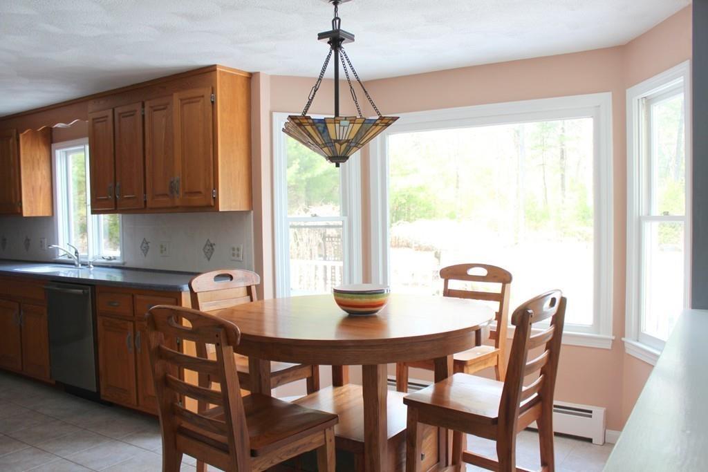 63 Grafton Road Upton, MA 01568 - Photo 7 of 42 Gallery Image 7